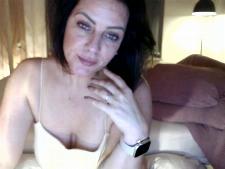 Spannende Bilder des prächtigen Körpers der Webcam-Frau Pennypen