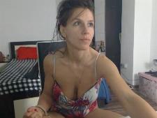 Spannendes Bild der schönen Figur der Webcam-Dame SandraSens