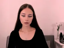 Die europäische Camfrau EmilyBelle während einer ihrer Webcamsex-Shows