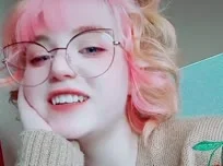 Ich langweile mich ein wenig, kommst du mich unterhalten?