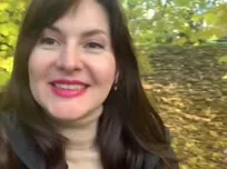 Ich draußen im Herbst