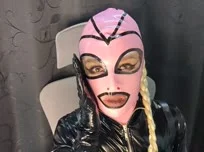 ASMR echte Latexmaske