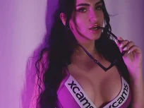 Verfuehre mich im Neonlicht