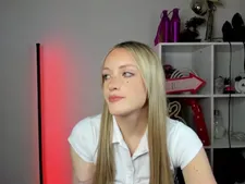 EvelynBlond 180